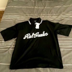 Medium black and white collared shirt from h&m. Brand new, never worn.